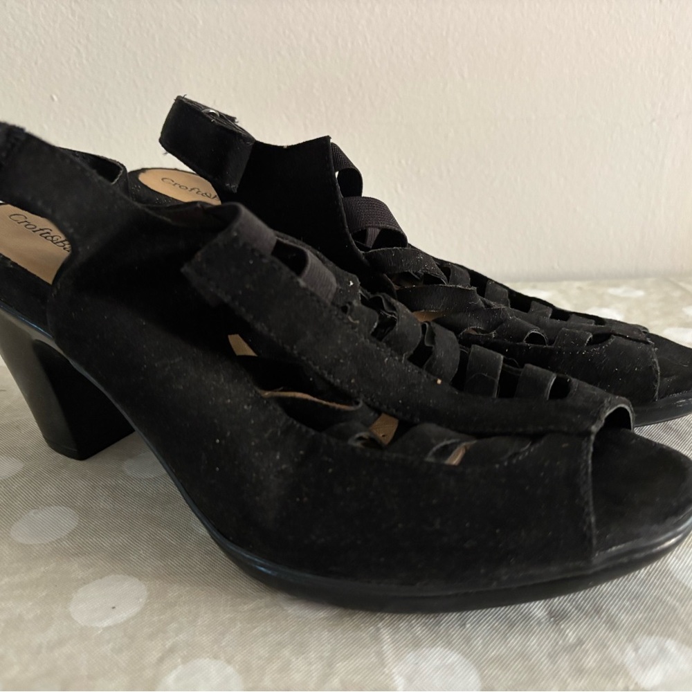 Croft & Barrow Black Strappy Heels - Picture 3 of 10